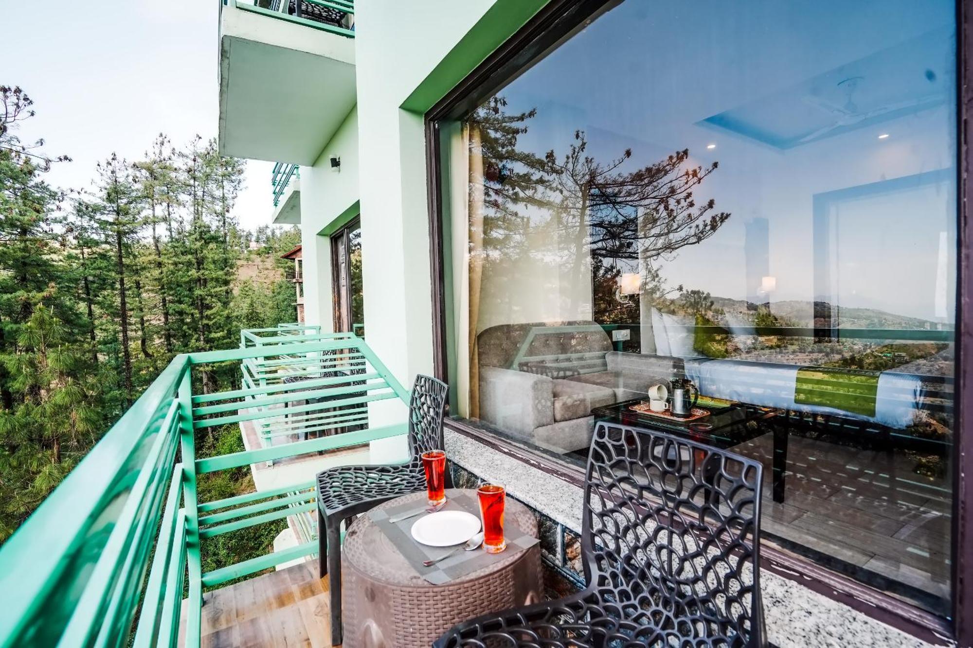 Nature Valley View Resort Mashobra !! Luxury Choice !! Gaming Zone !! Open Terrace !! Big Parking Shimla Exteriör bild